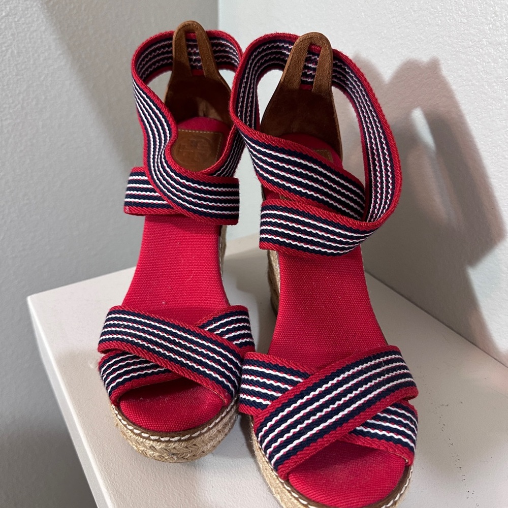 Tory Burch Adonis wedge. Size 7